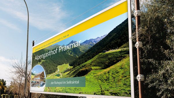 Praxmar Plakat Sommer 20_Mockup_neu Praxmar Plakat Sommer 20_Mockup_neu